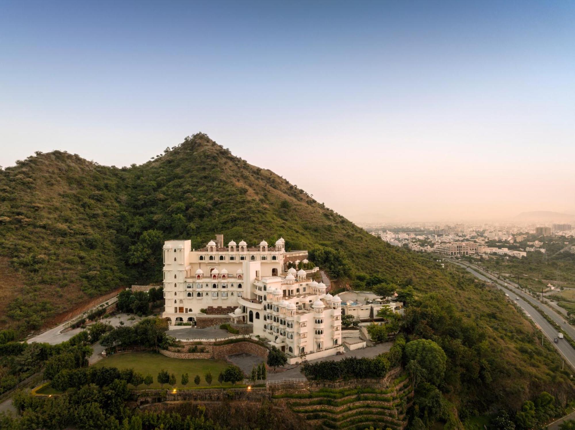 Bhairavgarh Palace אודייפור מראה חיצוני תמונה